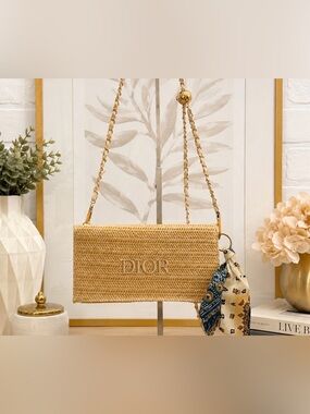 Dior Woven Cosmic/Beauty Bag GWP Item